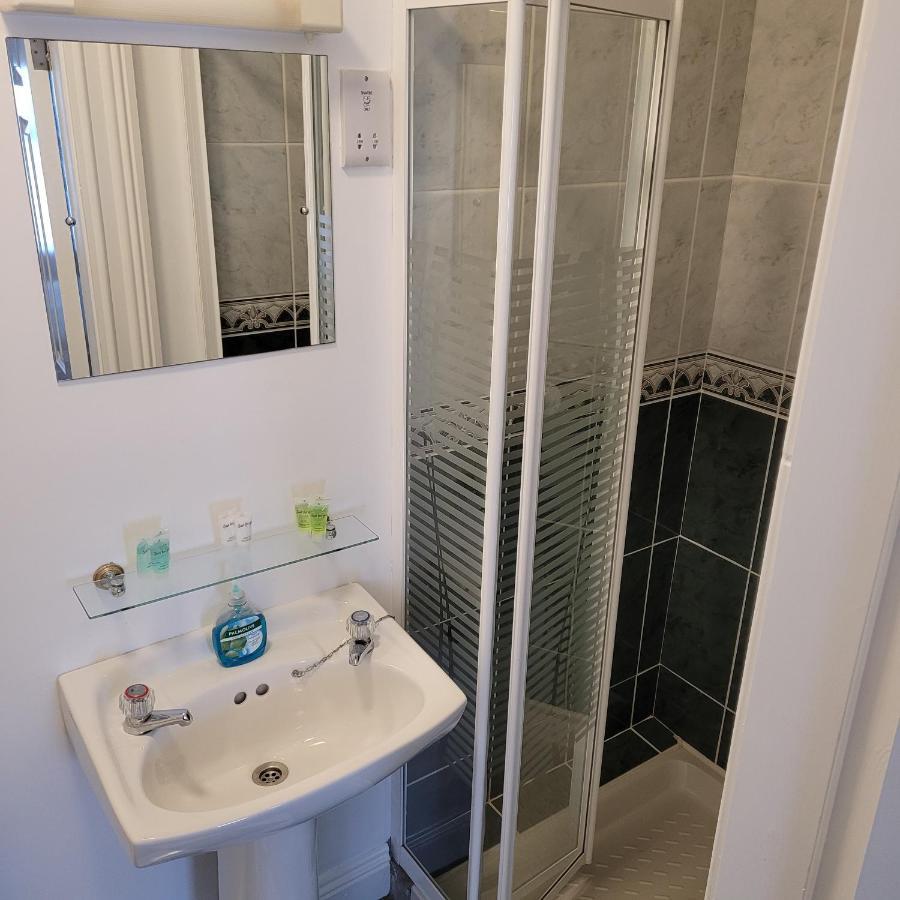 Dun Maeve Guesthouse 韦斯特波特 外观 照片