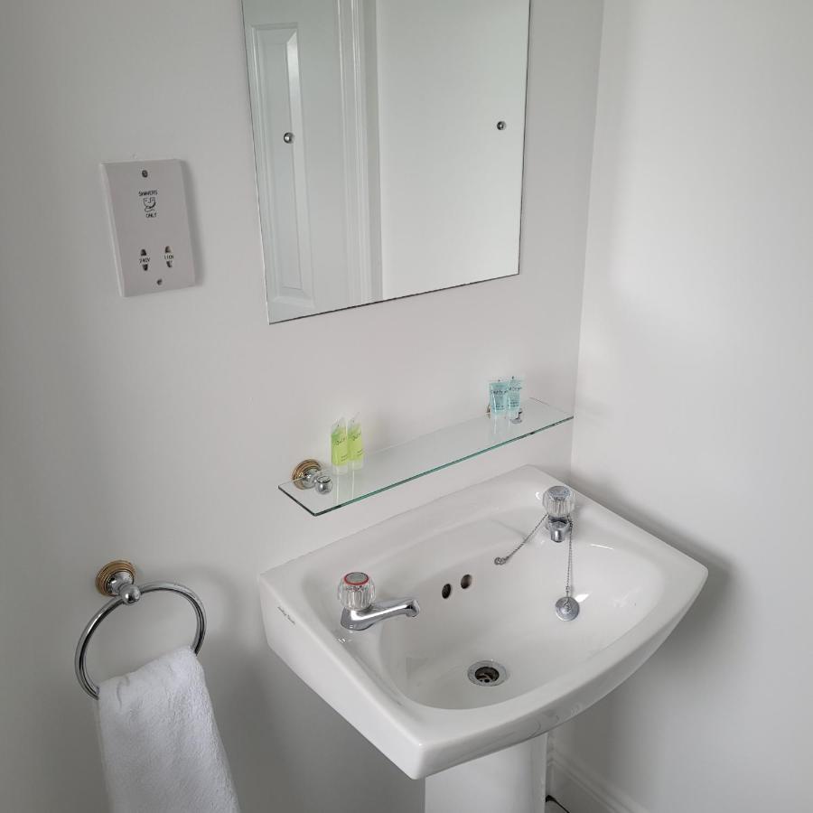 Dun Maeve Guesthouse 韦斯特波特 外观 照片