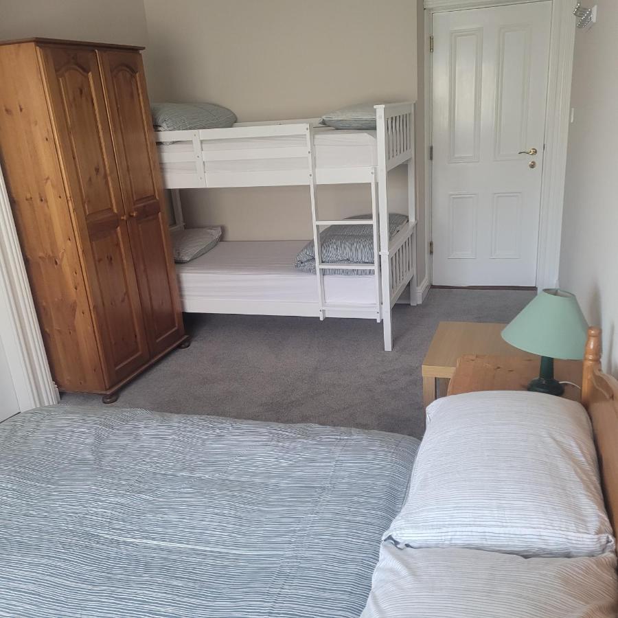 Dun Maeve Guesthouse 韦斯特波特 外观 照片