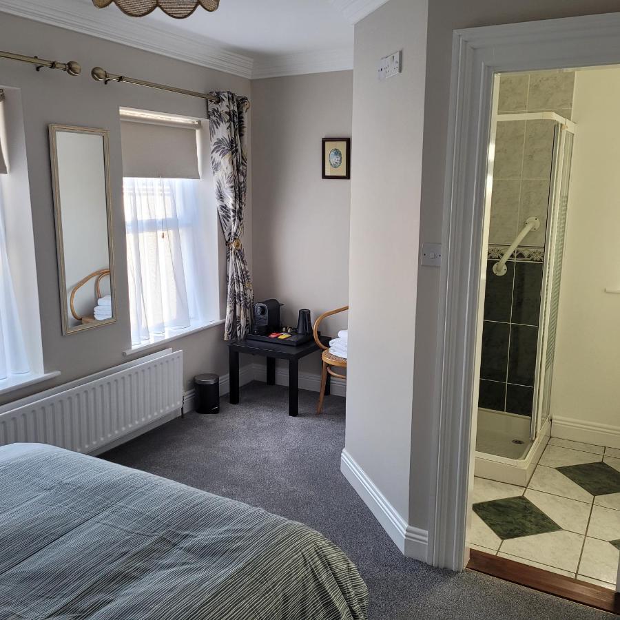 Dun Maeve Guesthouse 韦斯特波特 外观 照片